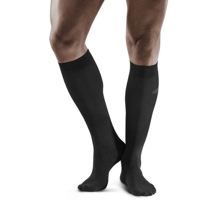 https://www.tcwellness.ca/cdn/shop/products/master_cep-business-knee-high-socks-men-front-black-m-291521.jpg?v=1679346486&width=1445